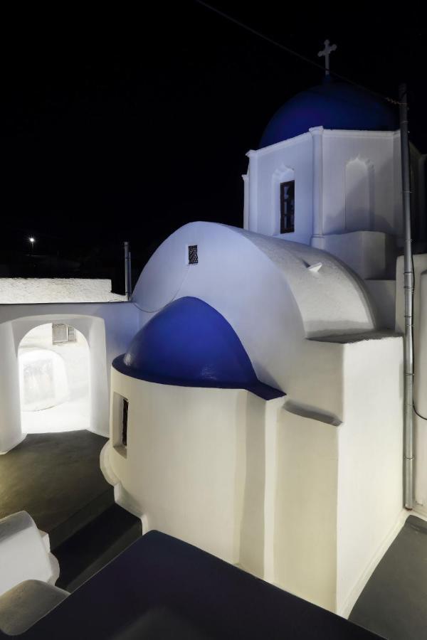 Church And Cave - Santorini Private Residences Мессария Экстерьер фото